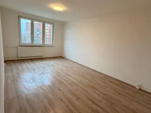 Pronájem bytu 2+1, Chomutov, Školní pěšina, 50 m2