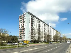 Pronájem bytu 4+kk, Praha - Kobylisy, Frýdlantská, 70 m2