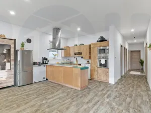 Prodej rodinného domu, Hrdlořezy, 126 m2