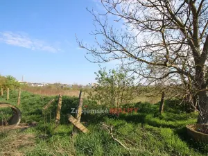 Prodej pozemku, Znojmo, 20234 m2