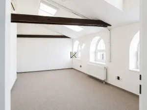 Pronájem kanceláře, Praha - Smíchov, Nádražní, 15 m2