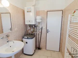 Pronájem bytu 2+1, Malešovice, 69 m2