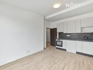Prodej bytu 2+kk, Praha - Libeň, V zahradách, 47 m2