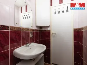 Prodej atypického bytu, Ostrava - Bělský Les, Bohumíra Četyny, 52 m2