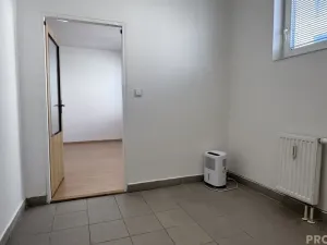Pronájem bytu 1+kk, Hodonín, Národní třída, 50 m2