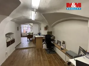 Pronájem obchodního prostoru, Úštěk - Úštěk-Vnitřní Město, Mírové náměstí, 34 m2