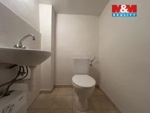 Pronájem obchodního prostoru, Úštěk - Úštěk-Vnitřní Město, Mírové náměstí, 34 m2