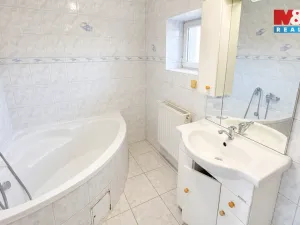 Prodej rodinného domu, Bělotín, 140 m2