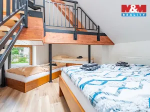 Pronájem atypického bytu, Hoštice, 60 m2