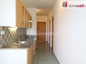 Pronájem bytu 3+1, Ostrov, Jungmannova, 76 m2