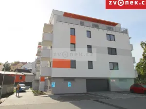 Pronájem garáže, Zlín - Malenovice, třída Svobody, 18 m2