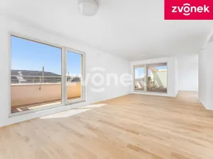Prodej bytu 4+1, Zlín, Nad Stráněmi, 198 m2