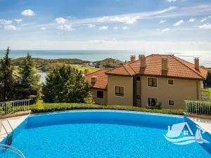 Prodej bytu 4+kk, Topola, Bulharsko, 188 m2