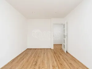 Pronájem bytu 3+kk, Praha - Komořany, Za sídlištěm, 73 m2