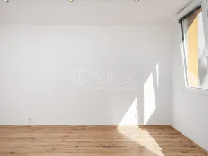 Pronájem bytu 3+kk, Praha - Komořany, Za sídlištěm, 73 m2