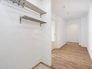 Pronájem bytu 3+kk, Praha - Komořany, Za sídlištěm, 73 m2