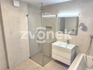 Pronájem bytu 2+1, Zlín - Kostelec, Lešenská, 75 m2