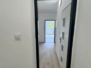 Prodej bytu 1+kk, Meziboří, B. Němcové, 35 m2