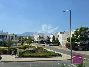 Prodej bytu 1+kk, Agios Amvrosios Keryneias, Kypr, 38 m2