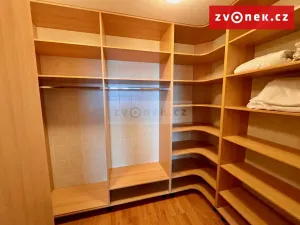 Pronájem bytu 3+kk, Zlín, Plesníkova, 118 m2