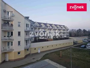 Pronájem bytu 1+kk, Uherské Hradiště, 30 m2