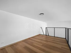 Pronájem bytu 1+kk, Praha - Modřany, Kolmanova, 52 m2