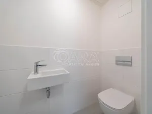 Pronájem bytu 1+kk, Praha - Modřany, Kolmanova, 52 m2