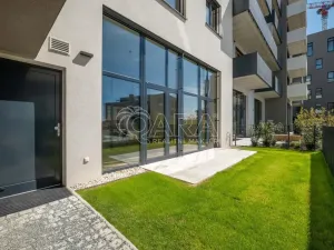 Pronájem bytu 1+kk, Praha - Modřany, Kolmanova, 52 m2