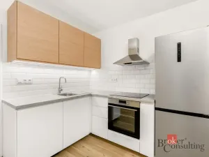Pronájem bytu 2+kk, Praha - Hodkovičky, Pod lysinami, 41 m2