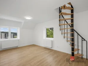 Pronájem bytu 4+1, Praha - Modřany, Barunčina, 78 m2