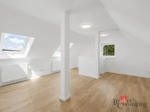 Pronájem bytu 4+1, Praha - Modřany, Barunčina, 78 m2