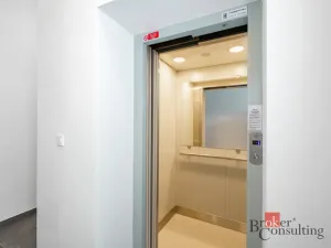 Pronájem bytu 4+1, Praha - Modřany, Barunčina, 78 m2