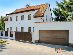 Pronájem bytu 4+1, Praha - Modřany, Barunčina, 78 m2