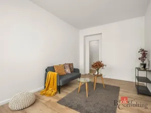 Pronájem bytu 2+1, Praha - Modřany, Klostermannova, 64 m2