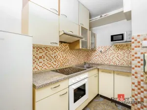 Pronájem bytu 2+1, Praha - Modřany, K otočce, 53 m2