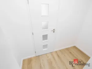 Pronájem bytu 3+1, Praha - Modřany, Urbánkova, 79 m2