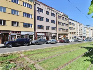 Pronájem obchodního prostoru, Praha - Břevnov, Bělohorská, 30 m2