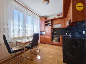 Prodej bytu 3+1, Okříšky, U stadionu, 73 m2