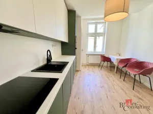 Pronájem bytu 2+1, Opava - Město, Kolářská, 65 m2