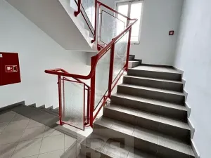 Pronájem bytu 2+kk, Praha - Karlín, Křižíkova, 50 m2