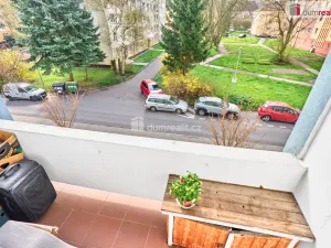 Prodej bytu 3+1, Karlovy Vary, Brigádníků, 67 m2