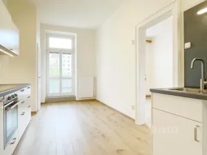 Pronájem bytu 3+1, Praha - Libeň, Sokolovská, 79 m2