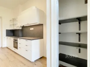 Pronájem bytu 3+1, Praha - Libeň, Sokolovská, 79 m2