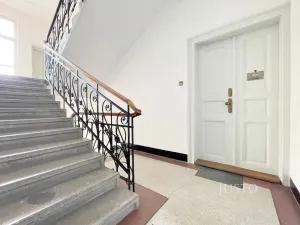 Pronájem bytu 3+1, Praha - Libeň, Sokolovská, 79 m2