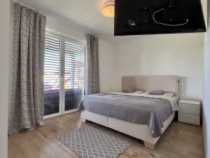 Pronájem rodinného domu, Velký Osek, Klímova, 97 m2
