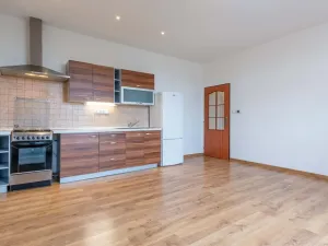 Pronájem bytu 3+kk, Praha - Strašnice, Strančická, 60 m2