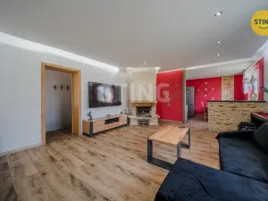 Prodej rodinného domu, Vělopolí, 240 m2