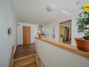 Prodej rodinného domu, Vělopolí, 240 m2