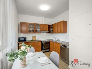 Prodej bytu 3+1, Praha - Modřany, Mráčkova, 62 m2