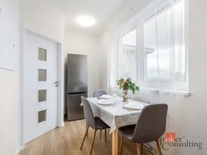 Prodej bytu 3+1, Praha - Modřany, Mráčkova, 62 m2